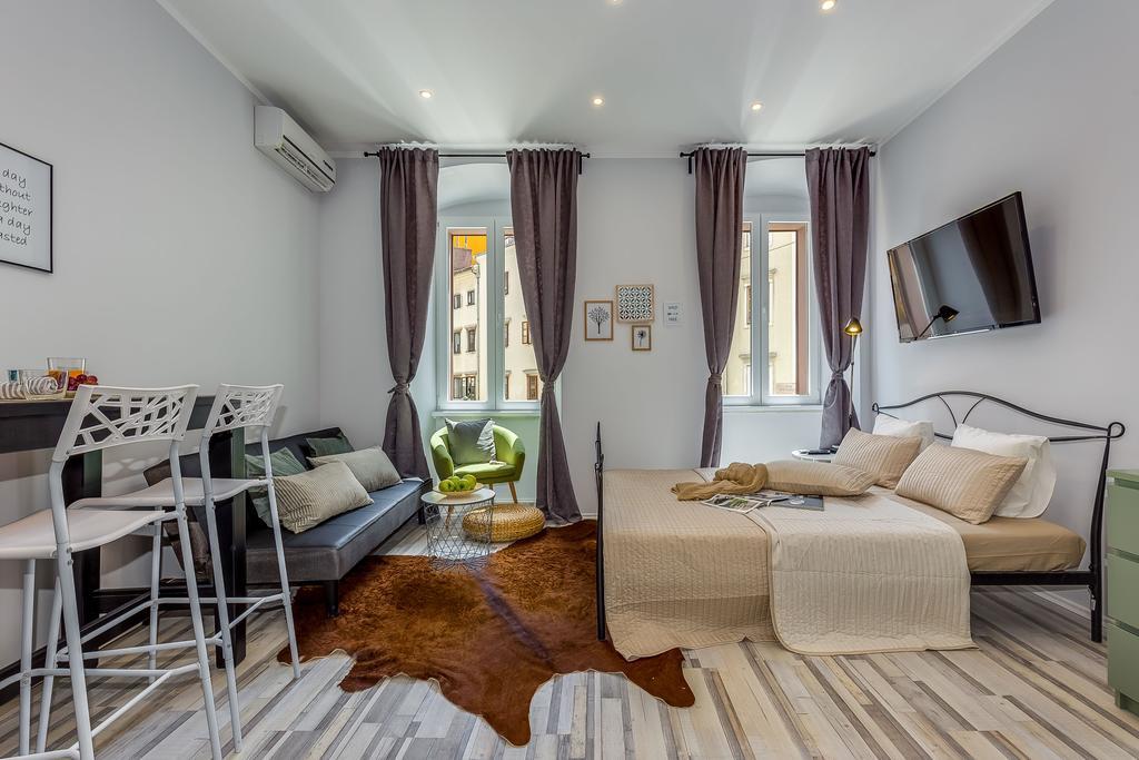 Main Square Studios Риека Экстерьер фото